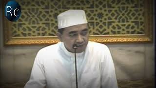 KH MUHAMMAD BAKHIET Beribadah seakan akan dilihat Allah [upl. by Ardied746]