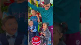 Sare bolo happy birthday 🥳 shorts short funny comedy trending [upl. by Freya]