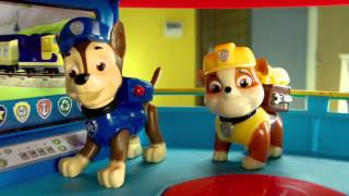 Spin Master  Paw Patrol  Lookout Play Set [upl. by Anamor100]