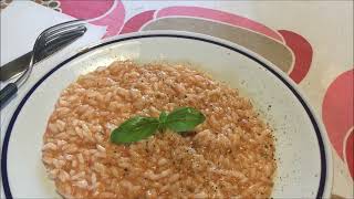 Risotto con passata di pomodoro videoricetta n° 1118 [upl. by Yssis]