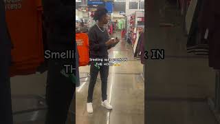 Smelling salts prank IN THE HOOD😱😱 prank funny hilarious [upl. by Margareta]