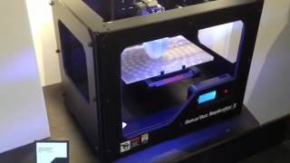 MakerBot Replicator 2 Prints Vase [upl. by Shayna638]