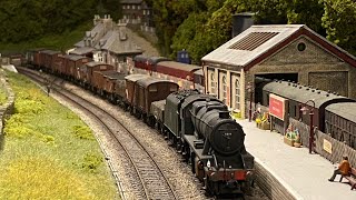 Autumn Trains at Misselthwaite  The Yorkshire Dales Model Railway [upl. by Corvin]