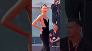 Hoyeon Jung fabulous in Louis Vuitton attend at the Venice Film Festival 2024 [upl. by Ellenad589]