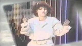 Musica de los 80s Lucia quotMarineroquot version en Español [upl. by Inahteb440]