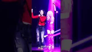 Apt yg kpop blackpink ygstage rose ygentertainment blink ygngg fancam [upl. by Orlantha805]