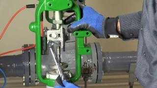 Mounting a Fisher DVC6200 Contrroller on a 657 or a 667 Size 40i Actuator [upl. by Warp]