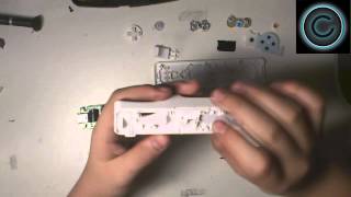 TUTO  Démonter une manette wii Fr HD [upl. by Haff]