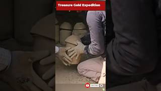 An old treasure 😱 goldshorts gold goldtrend treasure shorts subscribe coin old [upl. by Arved]