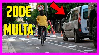 Multa de 200€ por aparcar en el carril bici en España [upl. by Mathias]