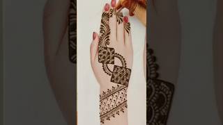 Very Beautiful Stylish back hand mehndi designeasymehndi mehndi shorts youtubeshorts trending [upl. by Joelie]