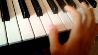 Yo tocando en mi piano sueltalo de frozen [upl. by Norwood]