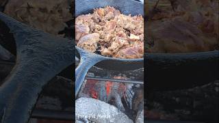 Pulled pork over the fire pit in castiron skillet 🐖🔥🔥Please like and subscribe more 😀👍 food pork [upl. by Cass12]