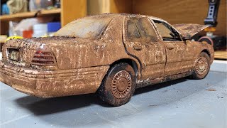 Restoration Golden crown victoria diecast 118 scale [upl. by Tessa]