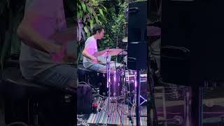 Eduardo Torruco  La Carencia En la Batería 🥁 🎵 🎶 de Panteón Rococó  En Vivo [upl. by Anatniuq906]