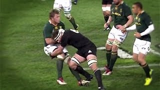 Kieran Read smashes Duane Vermeulen [upl. by Jacie]