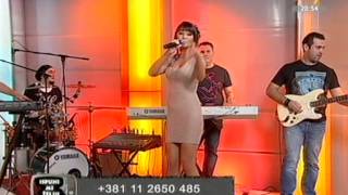 Katarina Zivkovic  Prodji sa mnom kroz crveno  LIVE  Ispuni mi zelju   Sky plus TV 2013 [upl. by Mastrianni]