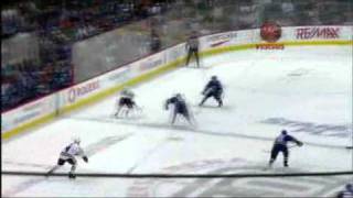 Jonathan Toews ties it with a short handed goal in Game 7 [upl. by Herschel]