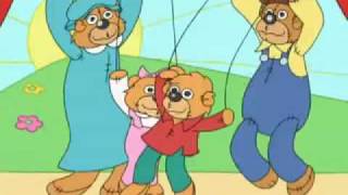 The Berenstain Bears  A Opening Theme Song [upl. by Brana]