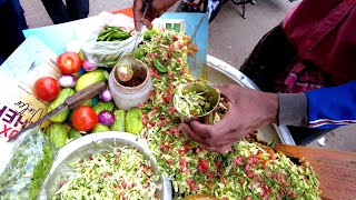 Tasty Chola Mix  ছোলা মিক্স খেতে কেমন   Bangladeshi Street Food [upl. by Ynahpit]