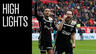 Highlights FC Utrecht  Ajax [upl. by Airamalegna852]