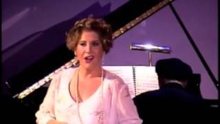 Heidi Moss with Bells Palsy singing Norinas aria from Don Pasquale [upl. by Ylreveb]