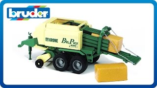 Bruder Toys Big Bale Press Krone Big Pack 02015 [upl. by Ah70]