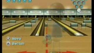 Wii sports bowling spin control perfect run left handed [upl. by Eehtomit]