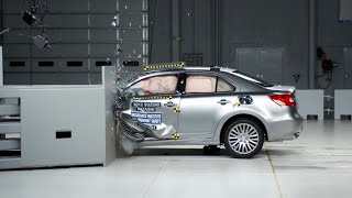 2012 Suzuki Kizashi small overlap test [upl. by Asaeret]