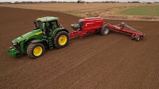 Horsch avatar 12m amp John Deere 8r370 [upl. by Ahrens309]