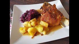 Thermomix® TM5®  TM6®  Schweinshaxen mit Kartoffeln und Malzsoße [upl. by Geminius]