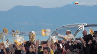 Papa Francesco sul lungomare [upl. by Erdne261]