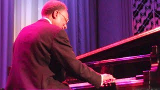 Ramsey Lewis Trio  The In Crowd Live In Las Vegas [upl. by Elston22]