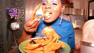 LIP SMACKING ASMR EATING SOUNDS SnapSEAFOOD MUKBANGCRABS [upl. by Brawley576]