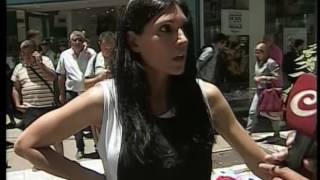 La ex GH Viviana Colmenero es quotmanteraquot en la calle Florida [upl. by Lorak]