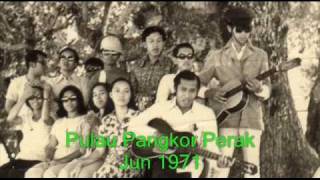 quotSELAMAT TINGGAL BUNGAKUquot UKM Dihatiku 19702000  Guitar cover by WARDI AHMAD [upl. by Zeb185]