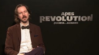 Torna il Pianeta delle scimmie intervista al regista Matt Reeves [upl. by Leemaj]