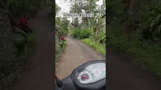 Musim Ulem2 ulem2 jelajahdesa motovlog [upl. by Vaughn579]