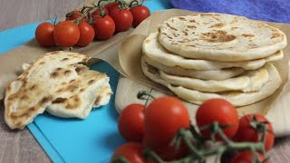 Tiganopsoma Τηγανόψωμαgriechisches Pita aus der Pfanneohne HefeThermomix TM5 vegan möglich [upl. by Fax]