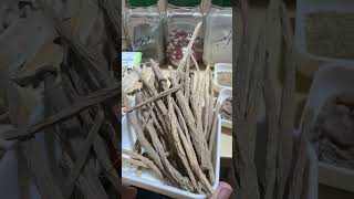 Akarkara ke fayde aur nuksan  Akarkara Health Benefits And Side Effects  Pellitory Root Uses urdu [upl. by Orfinger]