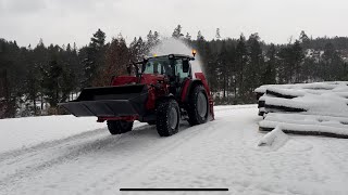 snowclearing with Massey Ferguson 5711 [upl. by Tita153]