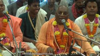 Na Na Dravya Ayojan Kori by Kamal Gopal Prabhu on Adhivas Day of ISKCON Mira Road Kirtan Mela 2016 [upl. by Seavey222]