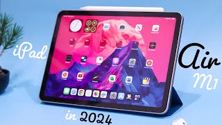 iPad Air M1 Review in 2024 Is it still the best iPad [upl. by Gnep]