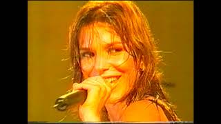 Ivete Sangalo  Toneladas de Desejo  Vamo Pulá Ao Vivo no Parque de Exposições  2002 [upl. by Sibelle]