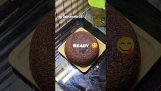 Kuch jada hi fluffy cake ban gaye 😋cake chocolatecake recipe food shortsfeed shorts cooking [upl. by Luehrmann44]