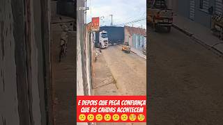 Virou em uma manobra só e danificou a casa caminhão [upl. by Pihc]