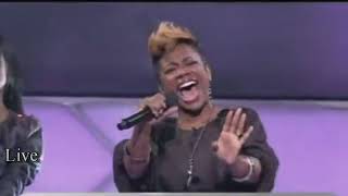 Kandi Burruss Attempts Fly Above High Notes Live [upl. by Veta101]