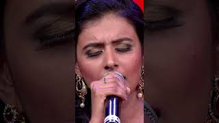 Singer Sithara Krishnakumars soulful singing 🎙️ at SIIMA Awards  ytshorts [upl. by Johny]