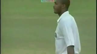 Courtney Walsh MOST Dangerous Fast bowling  Skillful Short pitch bowling  Against Australia 1995 [upl. by Wadell770]