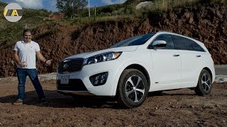 Kia Sorento SXL en el club de las mejores [upl. by Ullyot376]